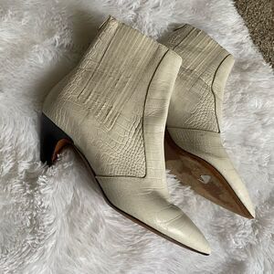 Labucq Cream Croc-Embossed Pointed Toe Ankle Boots